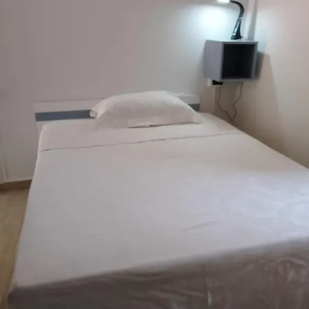 Ju Pretore 3* Castel di Ieri